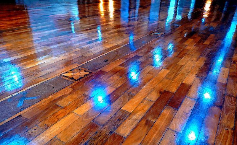 Local Acrylic Flooring Service in Oxford, MI