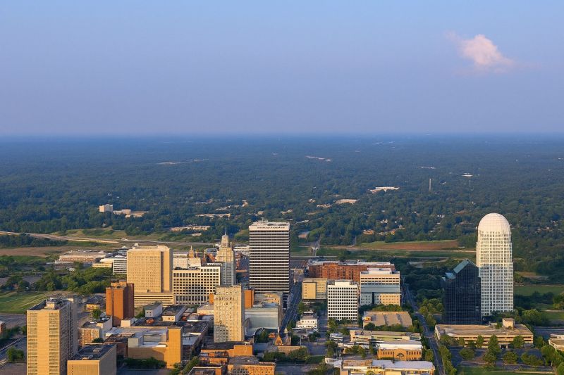 Local Commercial Epoxy Floor Service in Advance, NC