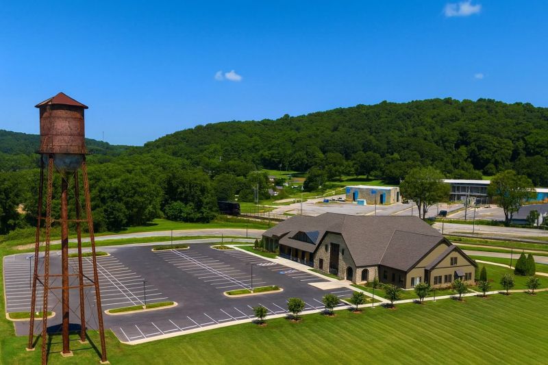 Local Commercial Epoxy Floor Service in Alabaster, AL