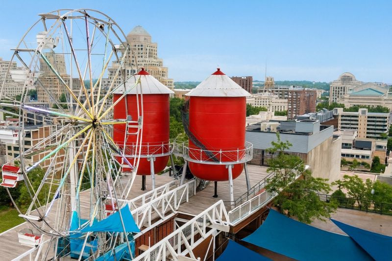 Local Garage Concrete Coating in Maryland Heights, MO