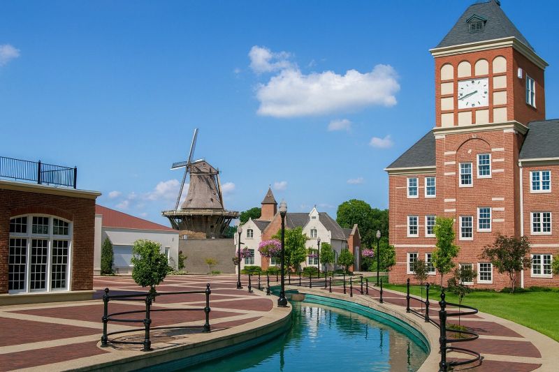 Local Garage Floor Resurfacing in Pella, IA