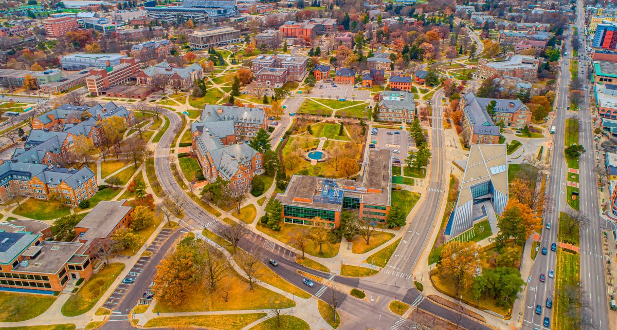 Local Metallic Epoxy Service in East Lansing, MI