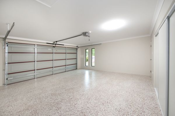 Speckled Garage Floor Painting Service